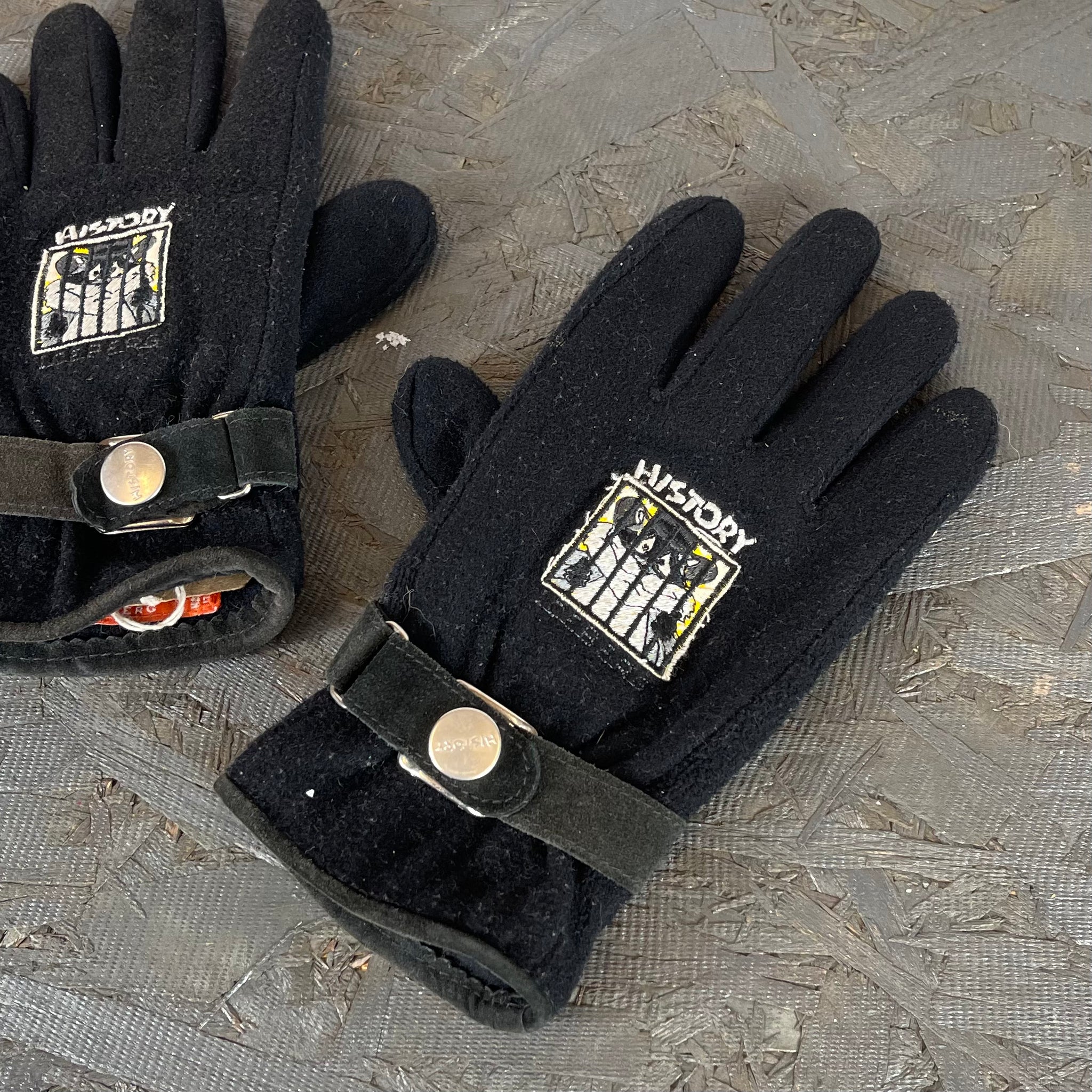 90s Iceberg History Gloves