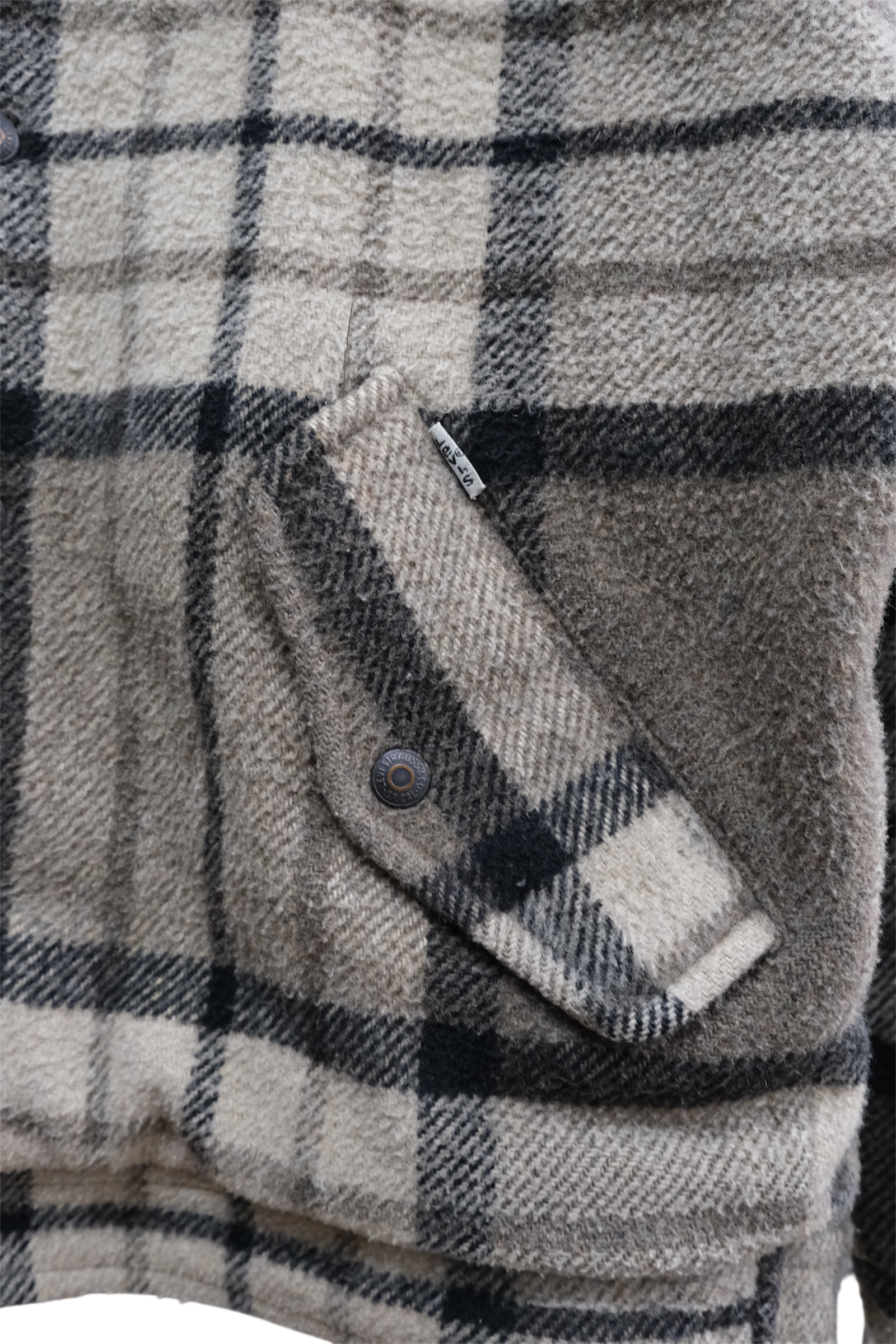 Levi's checkered fleece jacket