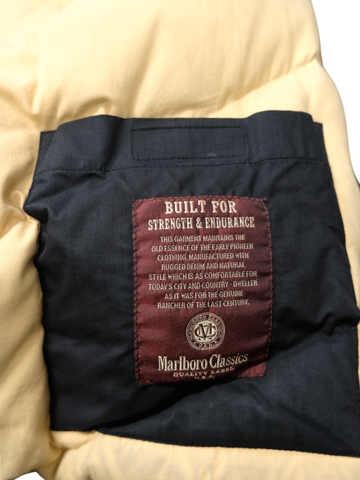 Vintage Marlboro Classics puffer jacket