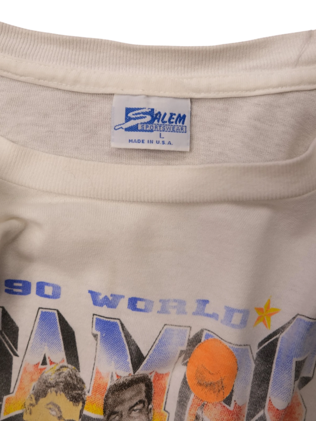 90s Detroit Pistons graphic t-shirt