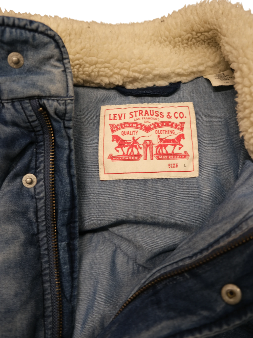 Levi's puffer jacket