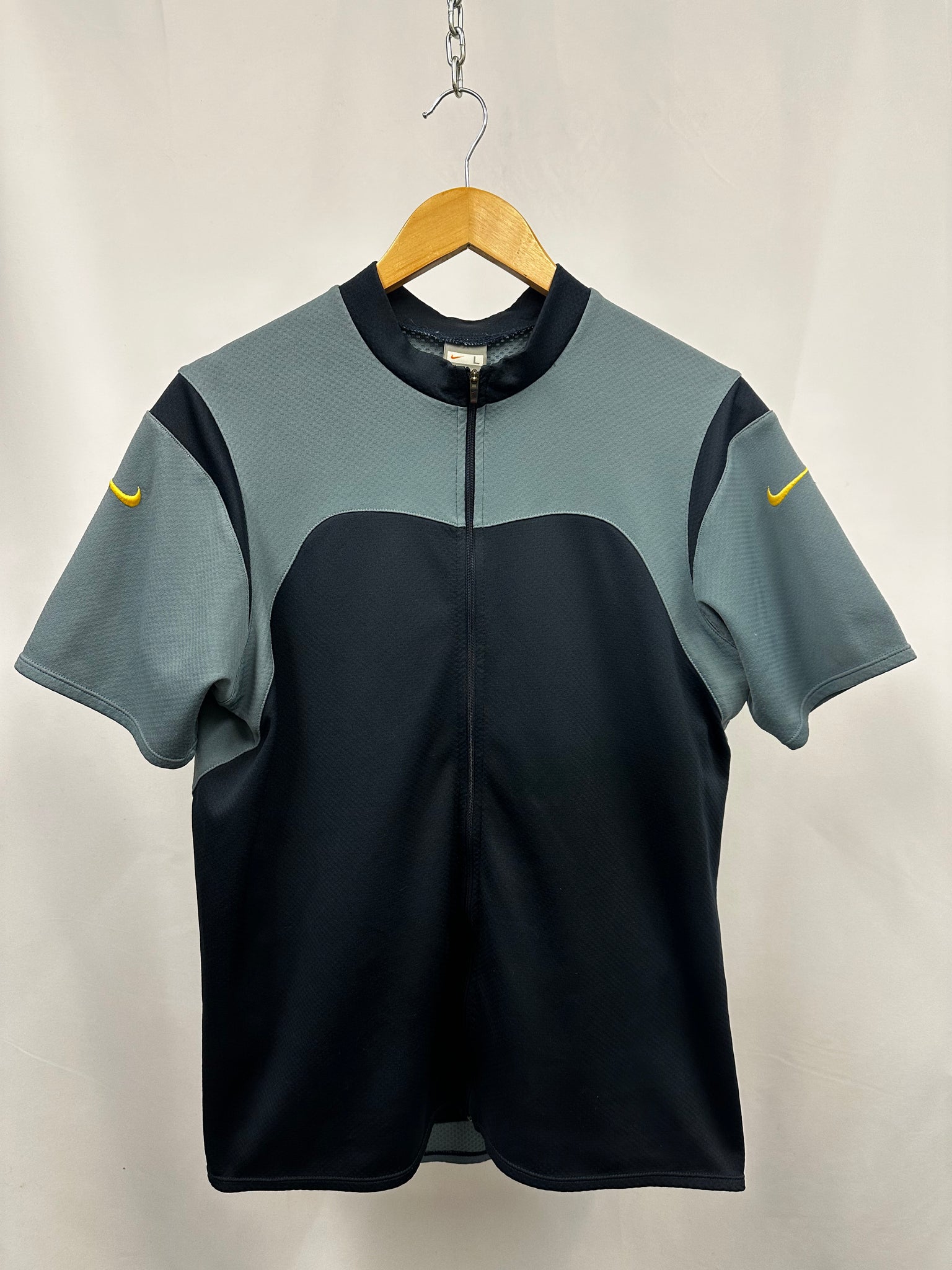 00's Nike Dri-fit Running Jersey (L)