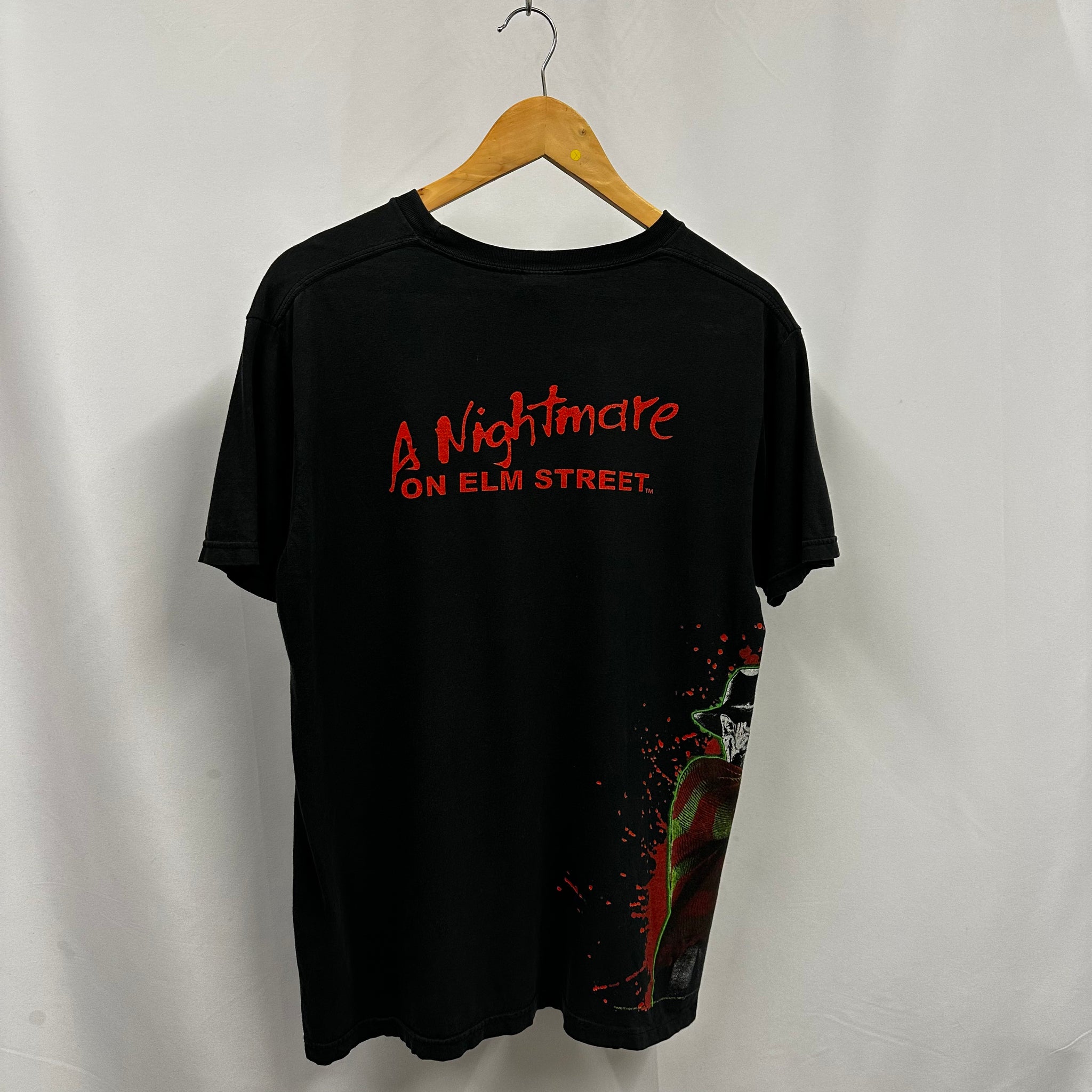 Vintage 'A Nightmare On Elm Street' T-shirt (L)