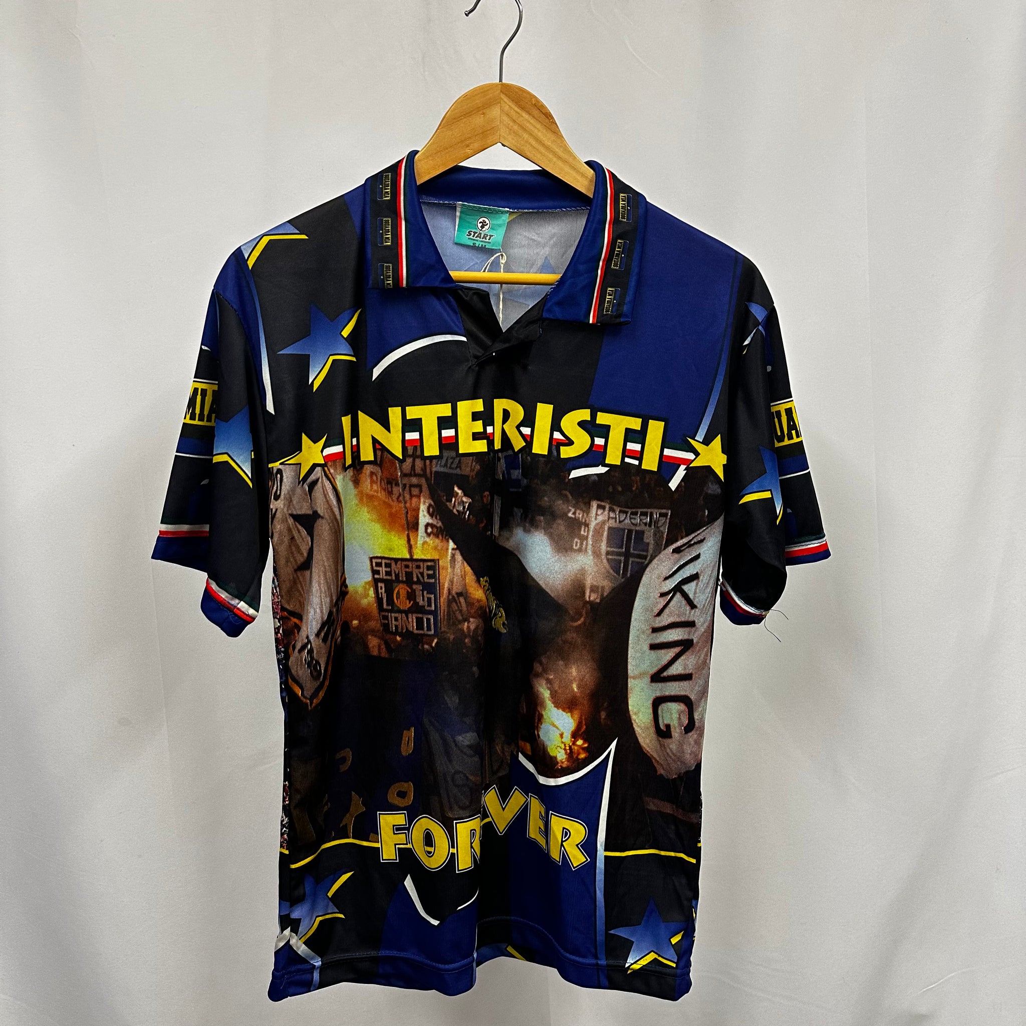 90's Italy Sports Jersey (M)