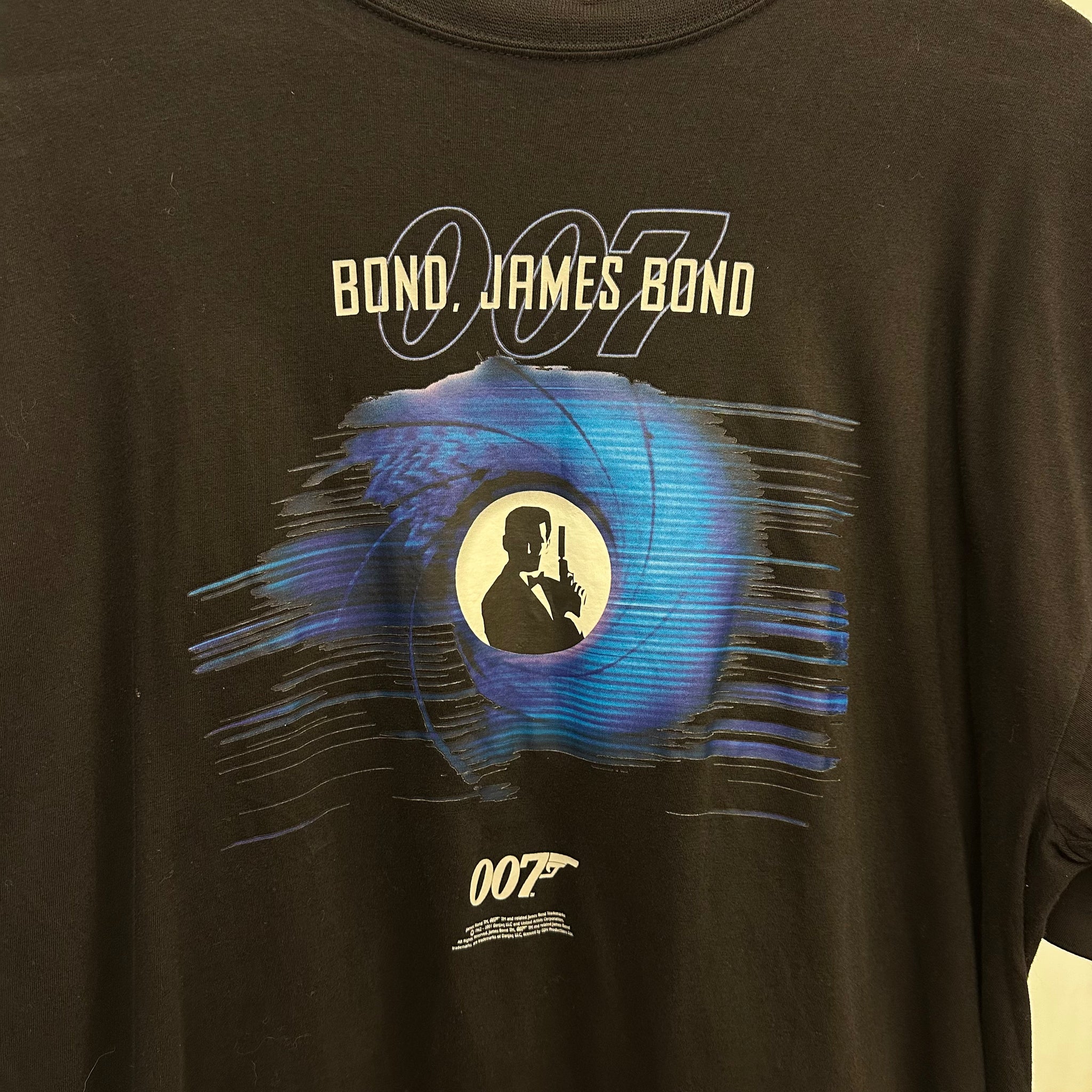 00's James Bond 007 T-shirt (L)