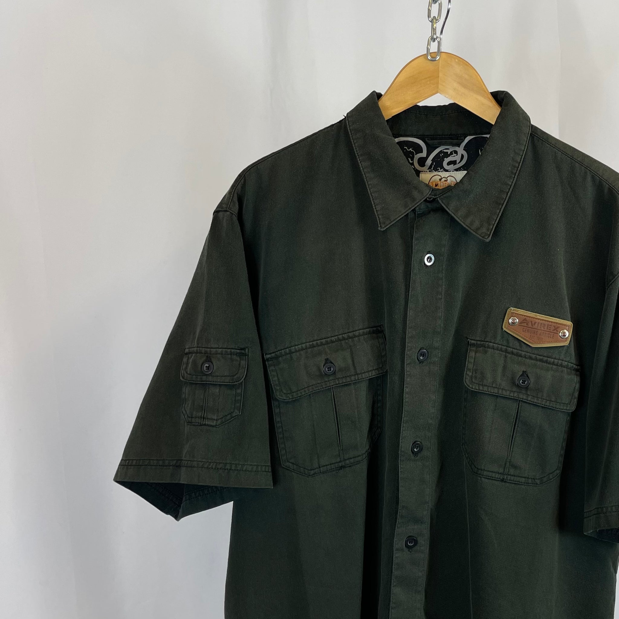 90's Avirex Button Down Shirt (XL)