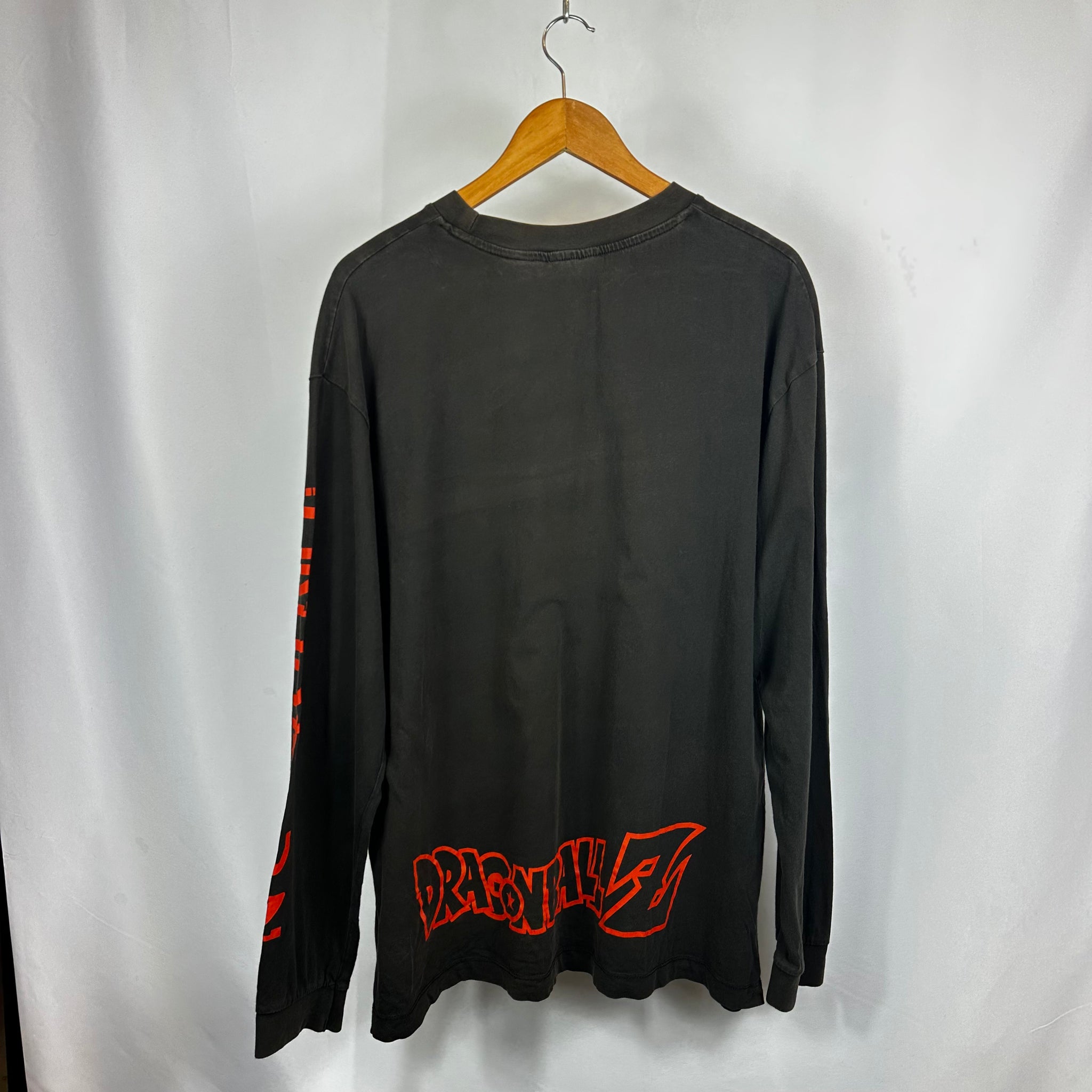 00s DBZ Goku Graphic Longsleeve T-shirt (L)