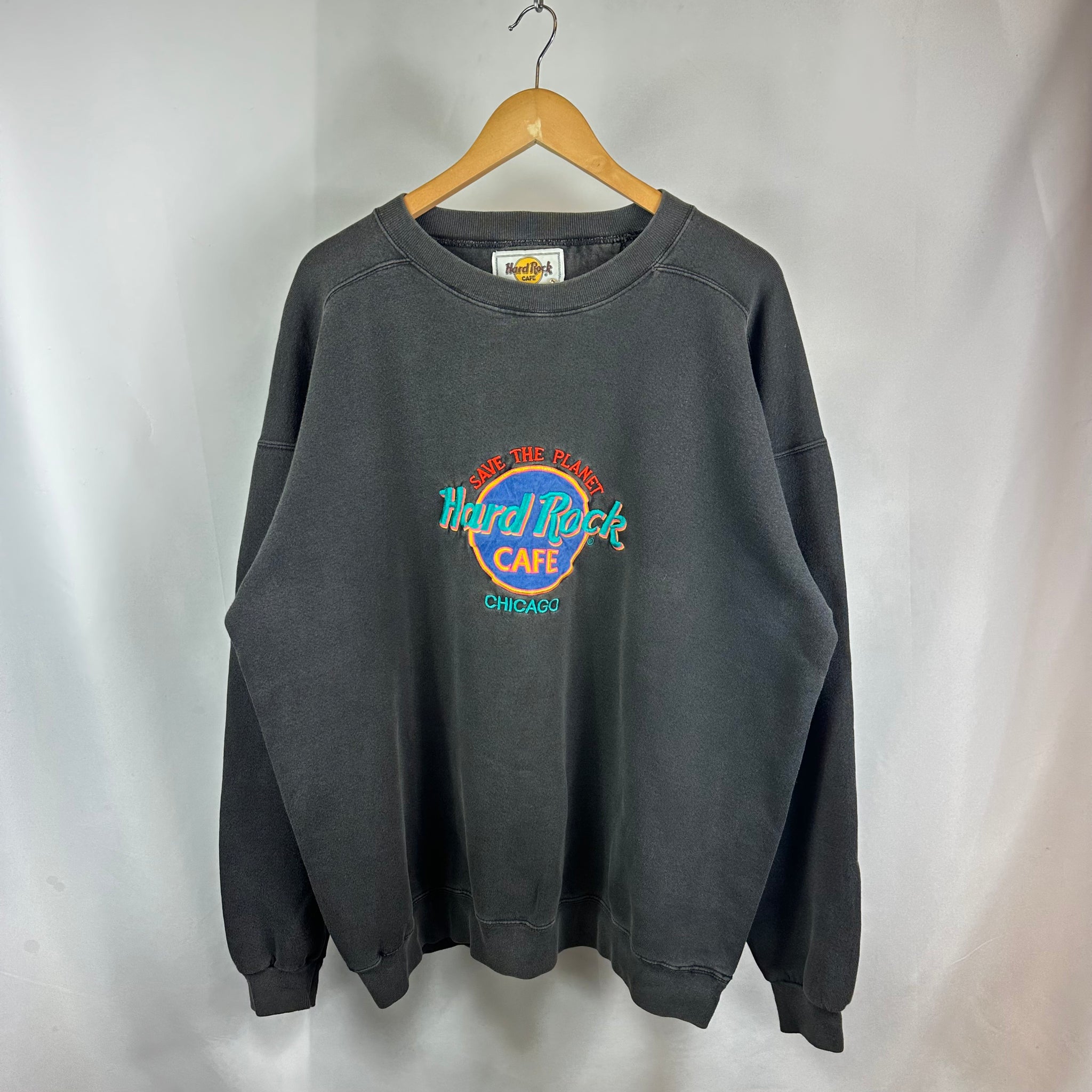 90s Hardrock Cafe Embroidered Crewneck (XL)