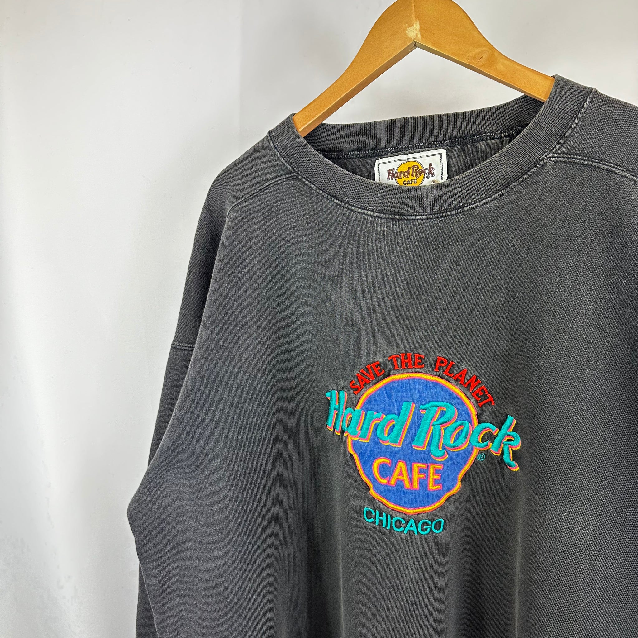 90s Hardrock Cafe Embroidered Crewneck (XL)